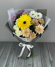 Букет цветов из:  Розы, Герберы и Хризантемы в Миллерово