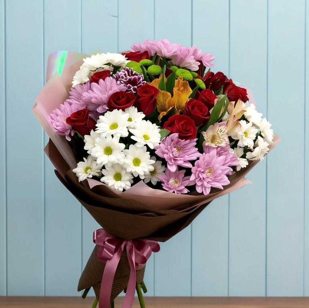 Букет цветов из: Розы, Хризантемы и Альстромерии в Миллерово