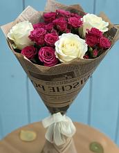 Букет цветов из:  Розы в Миллерово