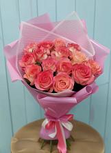 Букет 15 Розовых роз Равель в Миллерово